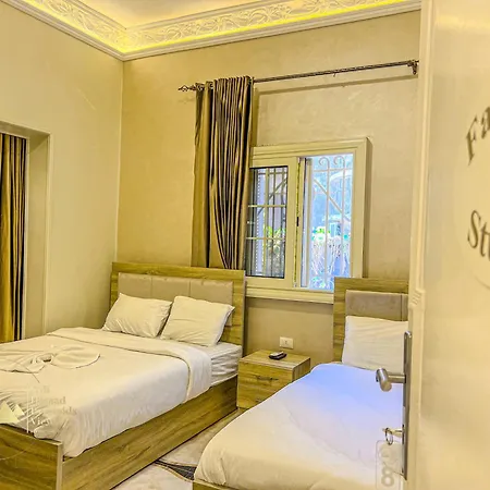 Sidi Hamad Pyramids View Hotel Kafret el-Gabal Exterior photo
